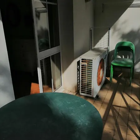 Garden Sunny And Pool Apartamento *